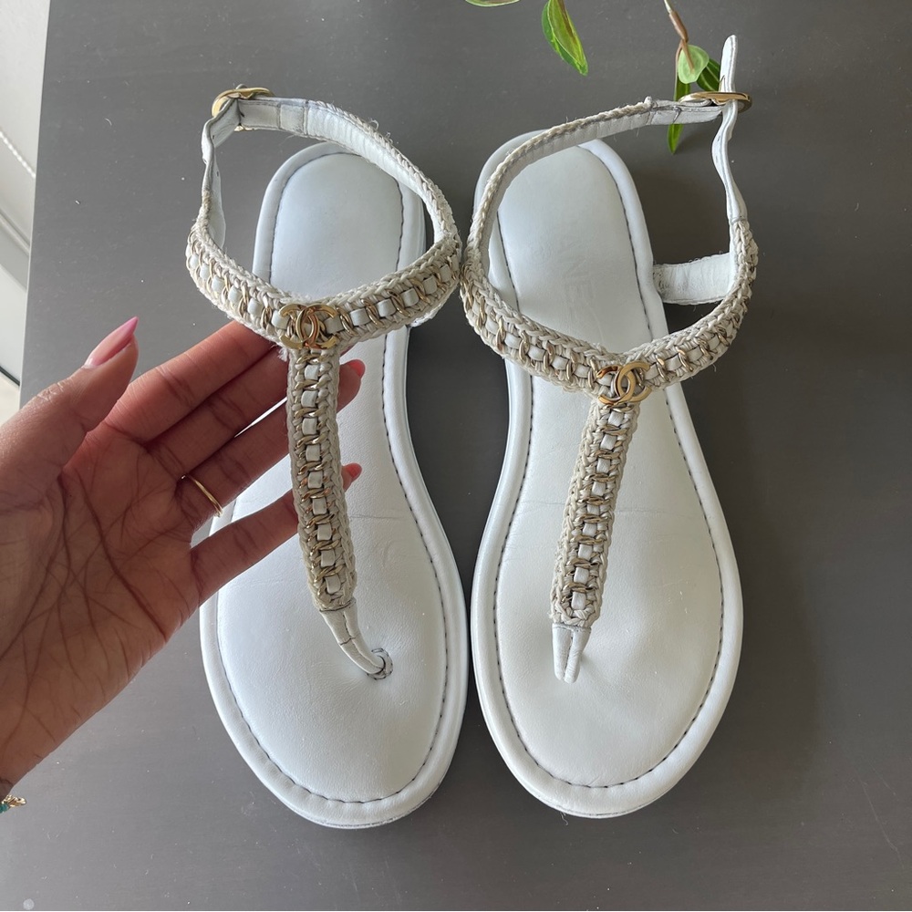 Chanel Thong Sandals size 39